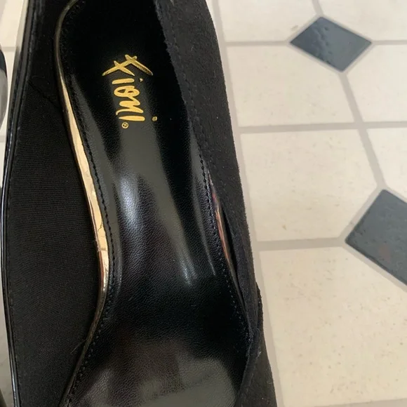 FIONI Black Heels NEW ,SIZE 8.5 - Picture 6 of 10